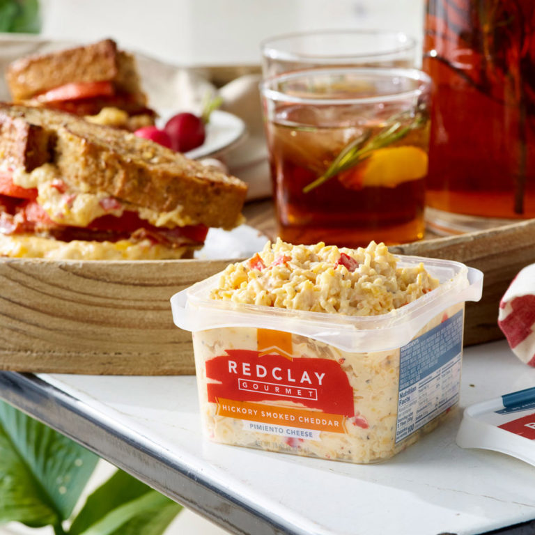 Red Clay Gourmet Hickory Smoked Cheddar Pimiento Cheese EURO USA