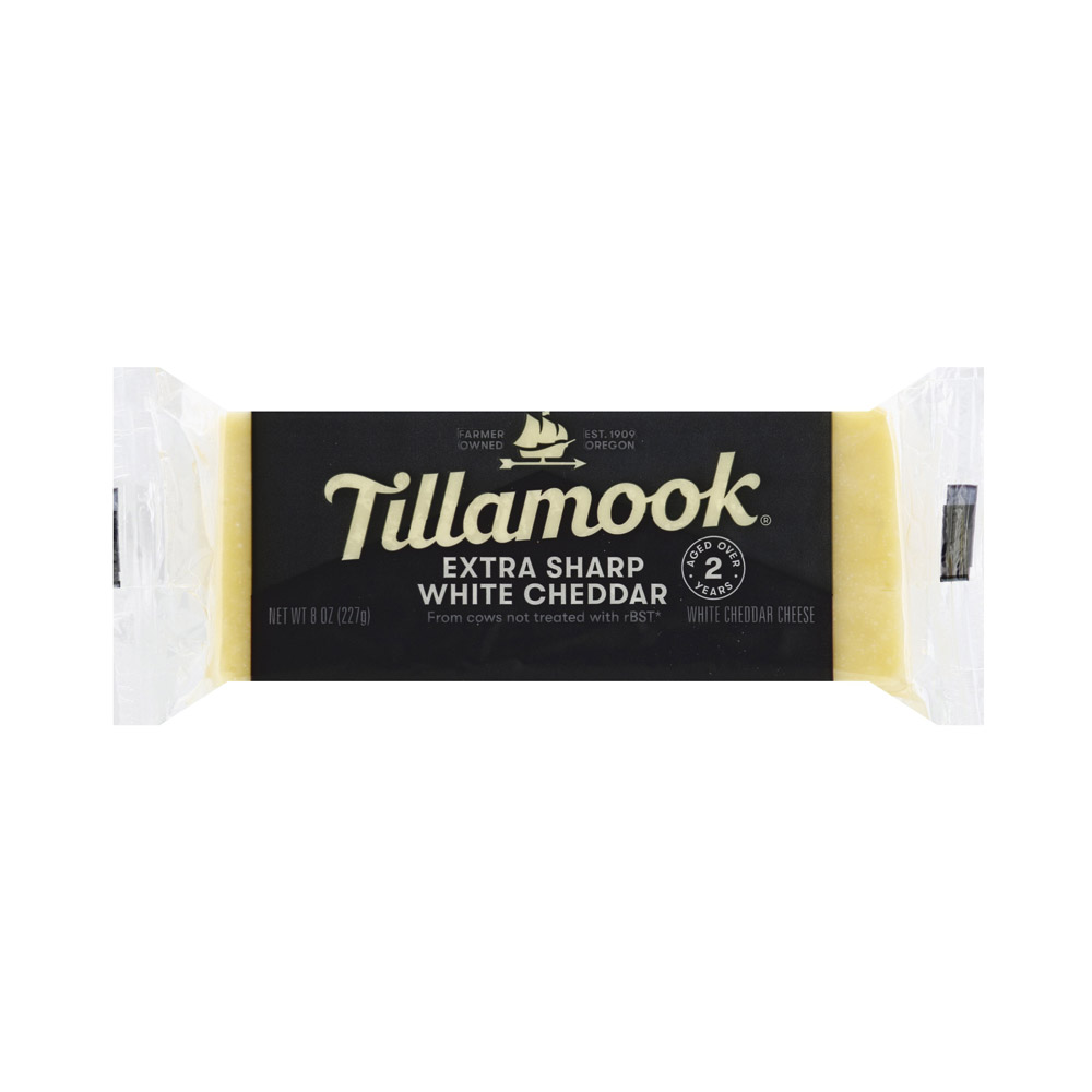 Tillamook Extra Sharp White Cheddar Bars EURO USA