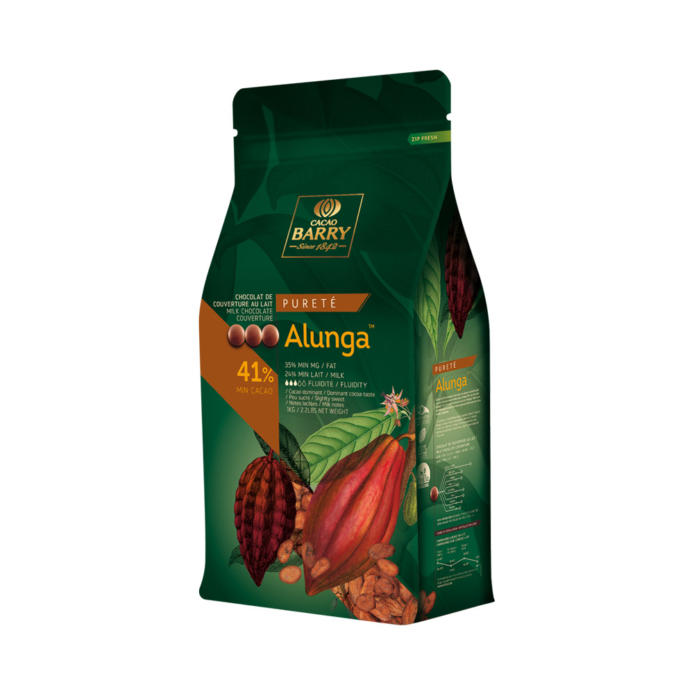 A bag of Cacao Barry Milk Chocolate 41% Alunga Pistoles