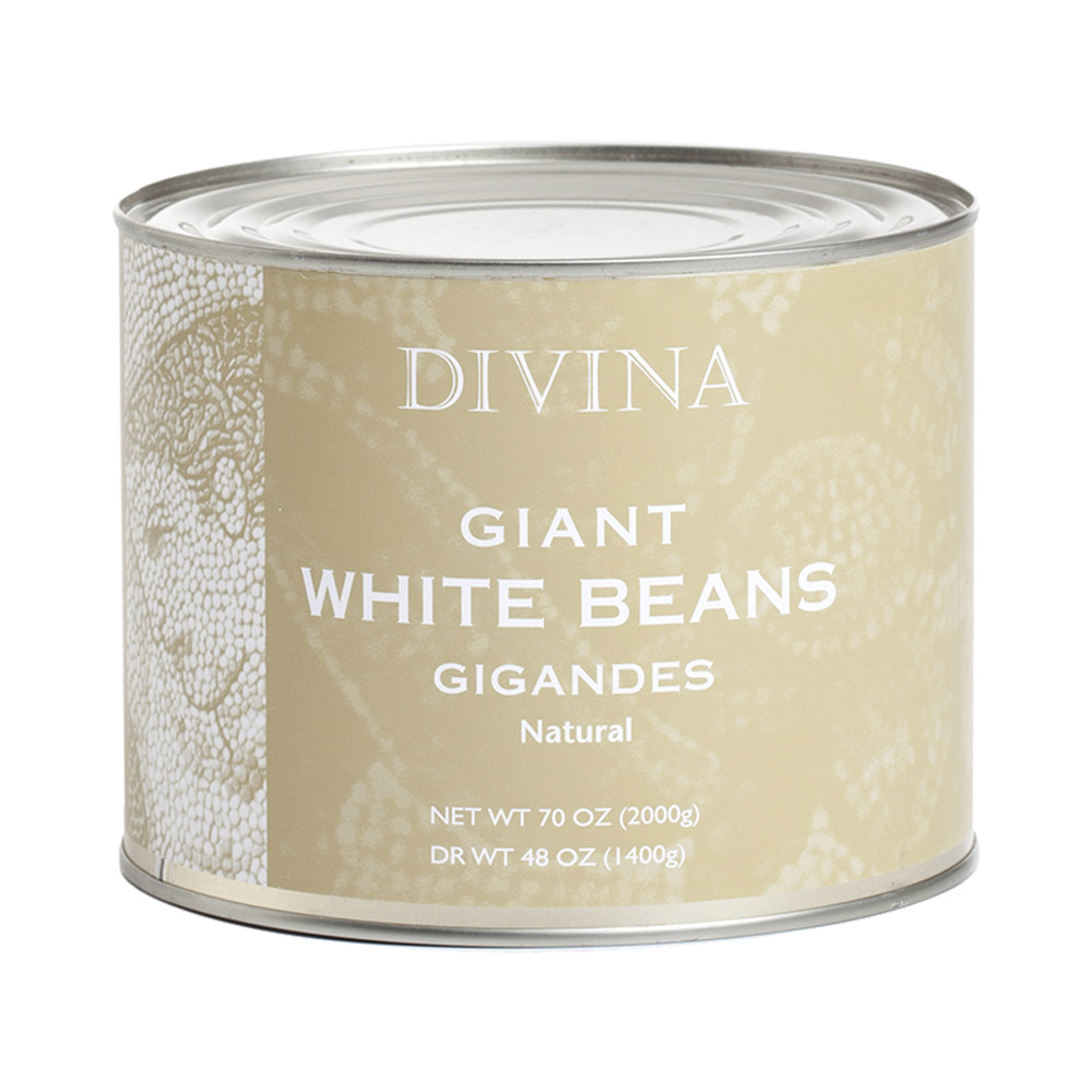 Can of Divina gigandes beans in brine