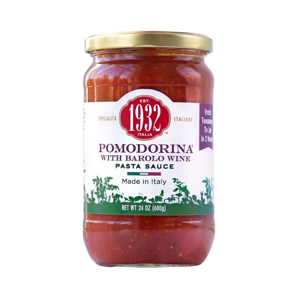 A jar of 1932 Pomodorina with Barolo Wine Pasta Sauce
